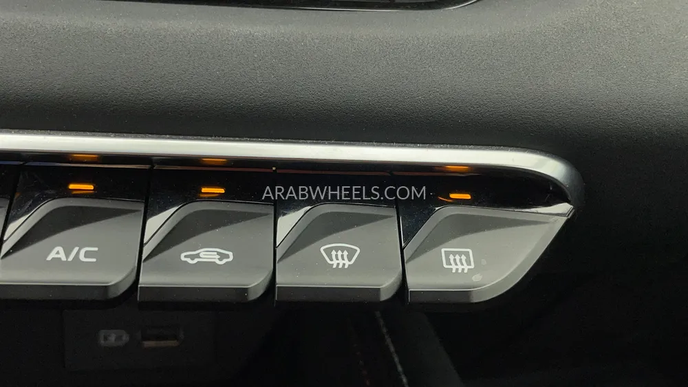 Geely Coolray 2024 for Sale in Dubai Image-49