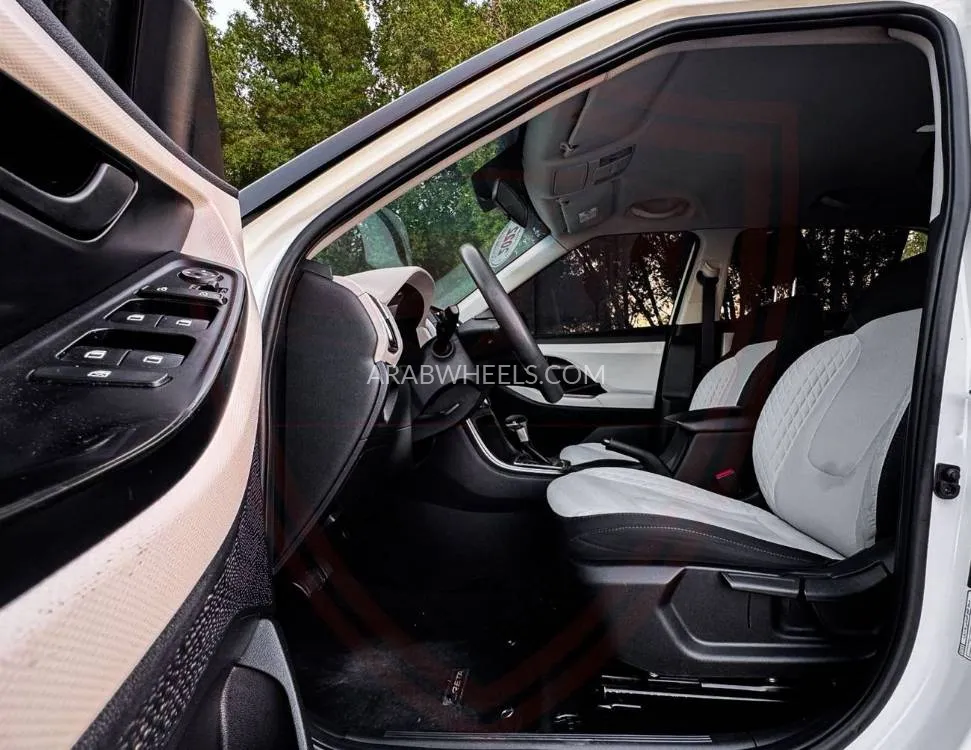 Hyundai Creta 2022 for Sale in Sharjah Image-8