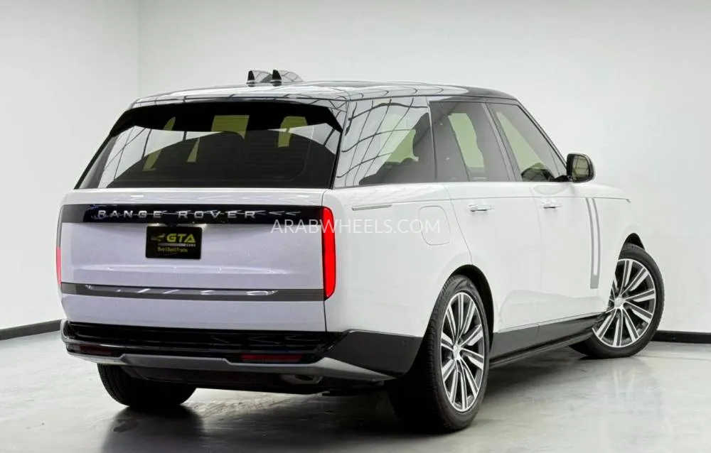 Land Rover Range Rover 2024 for Sale in Dubai Image-8