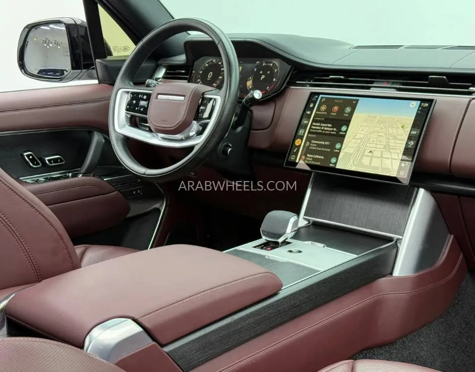 Land Rover Range Rover 2024 for Sale in Dubai Image-13
