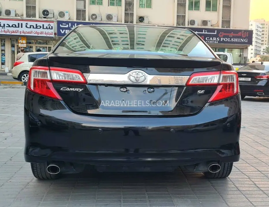 Toyota Camry 2015 for Sale in Sharjah Image-8