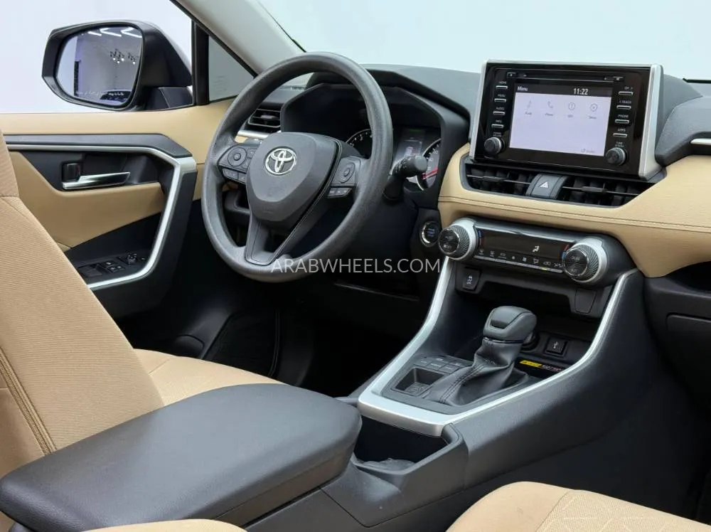 Toyota Rav4 2022 for Sale in Dubai Image-12