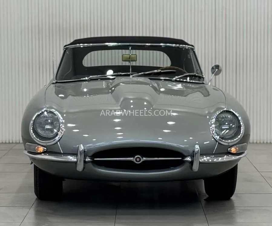 Jaguar E Type 1963 for Sale in Dubai Image-15