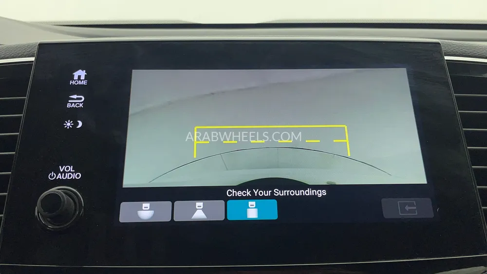 Honda Pilot 2019 for Sale in Dubai Image-16