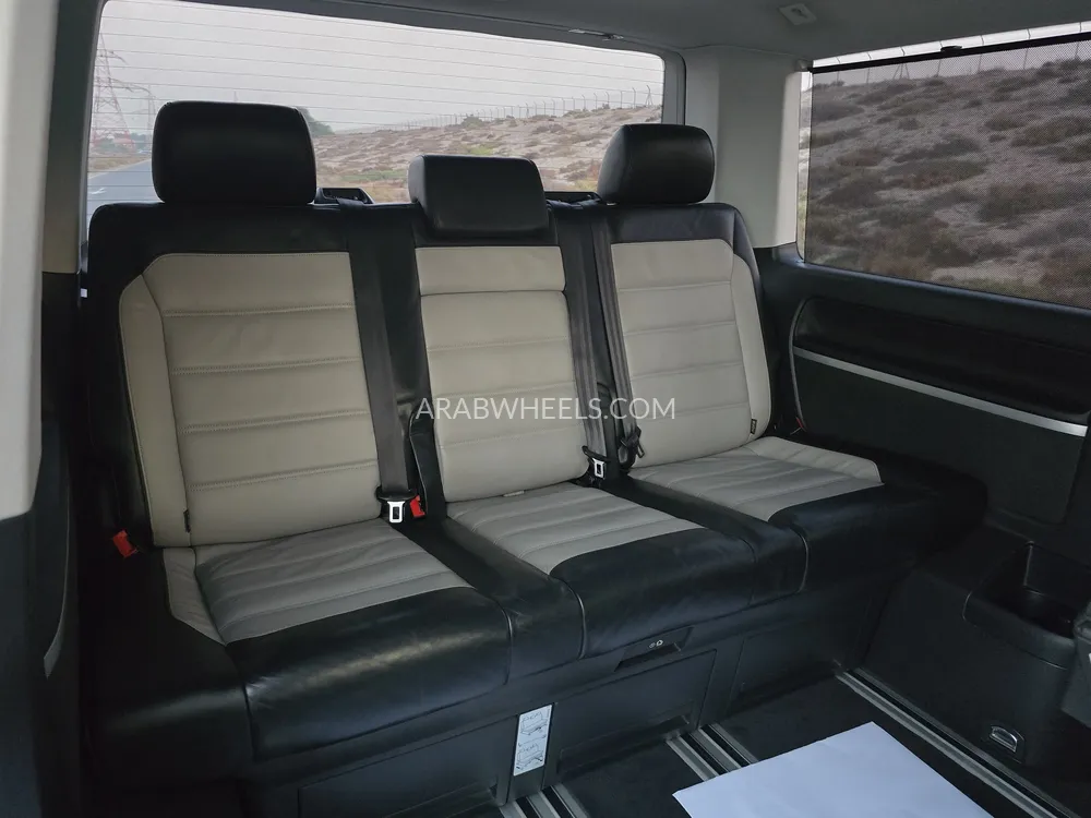Volkswagen Multivan 2019 for Sale in Sharjah Image-13