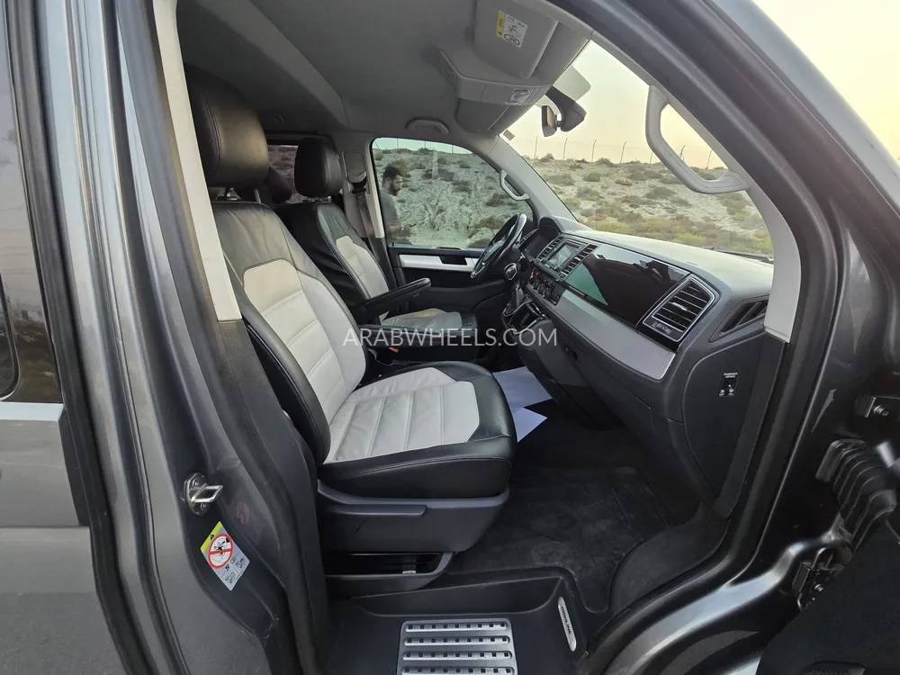 Volkswagen Multivan 2019 for Sale in Sharjah Image-14
