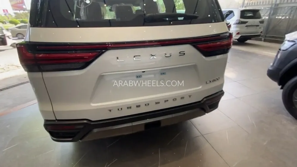 Lexus LX 2023 for Sale in Dubai Image-8