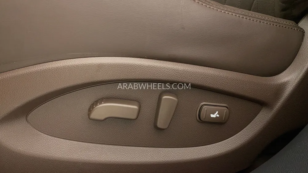 إنفينيتي QX70 2020 for Sale in دبي Image-24
