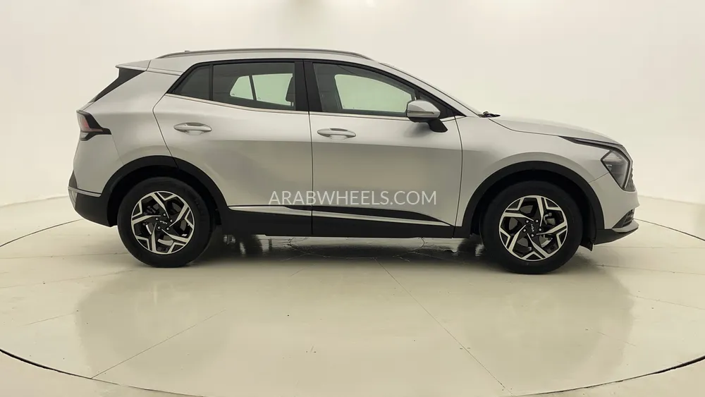 Kia Sportage 2023 for Sale in Dubai Image-2