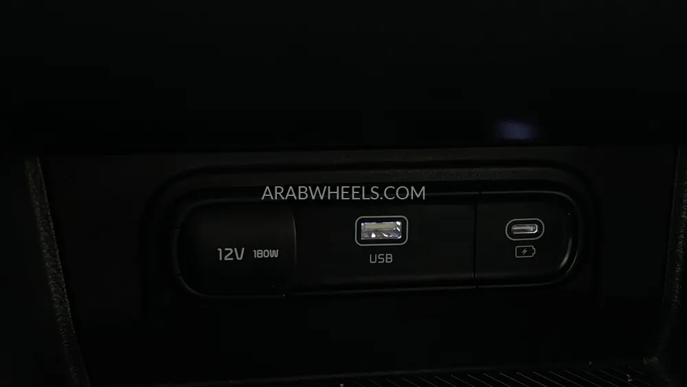 Kia Sportage 2023 for Sale in Dubai Image-43