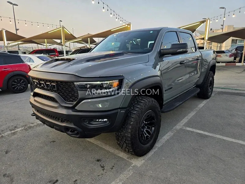RAM 1500 2023 for Sale in Fujairah Image-2