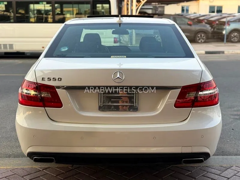 Mercedes Benz E Class 2012 for Sale in Dubai Image-5