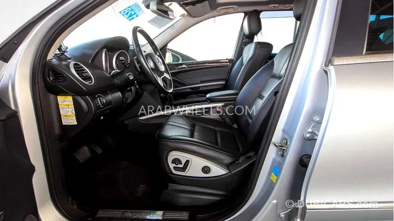 Mercedes Benz M Class 2010 for Sale in Dubai Image-10