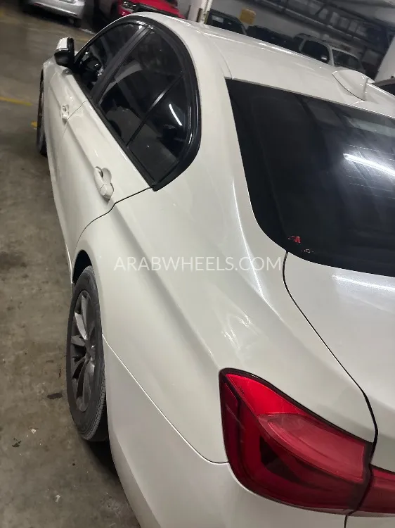 BMW 3 series 2016 for Sale in Dubai Image-4
