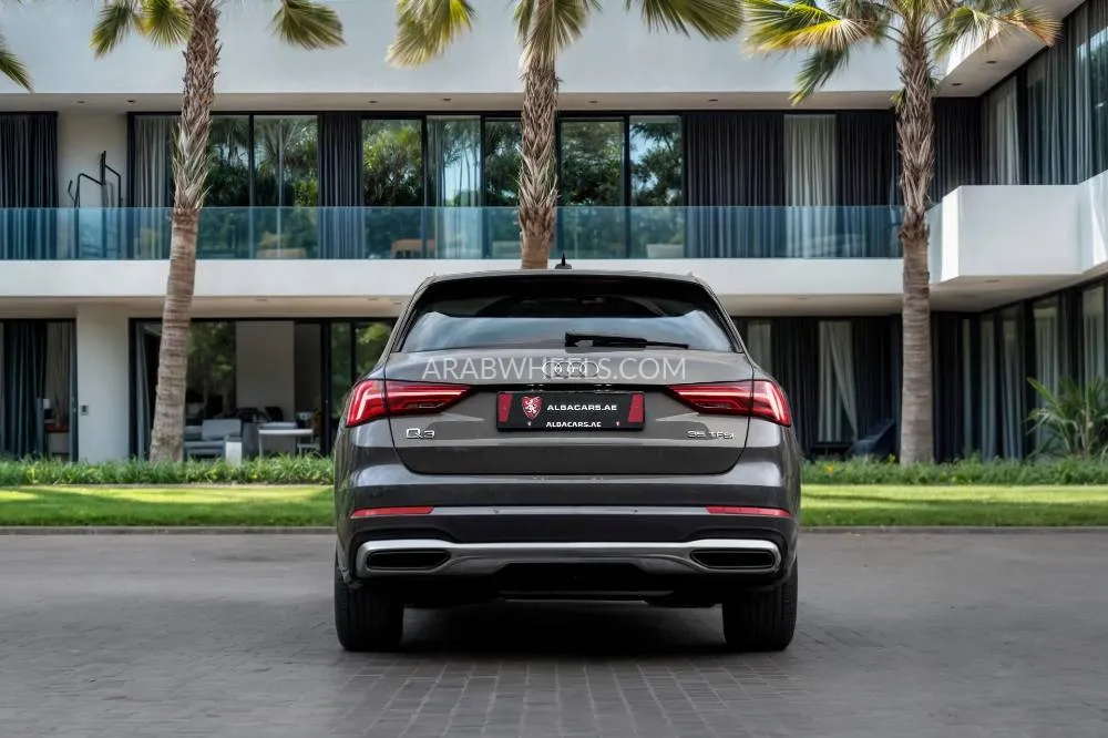 Audi Q3 2020 for Sale in Dubai Image-5