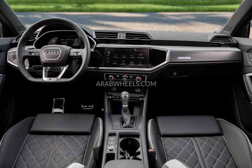 Audi Q3 2025 for Sale in Dubai Image-8