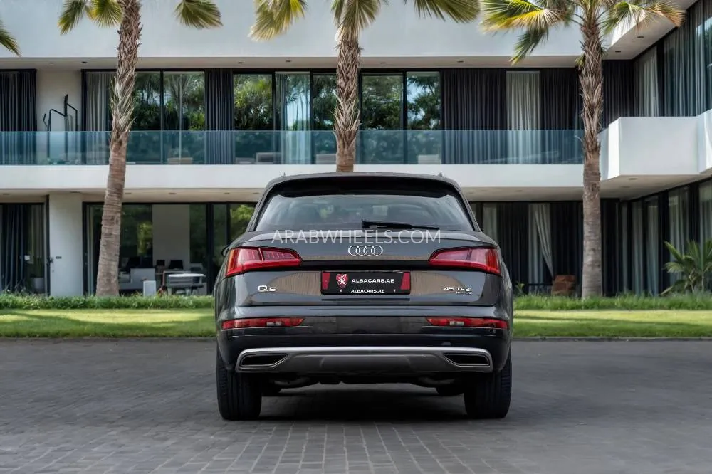 Audi Q5 2020 for Sale in Dubai Image-5