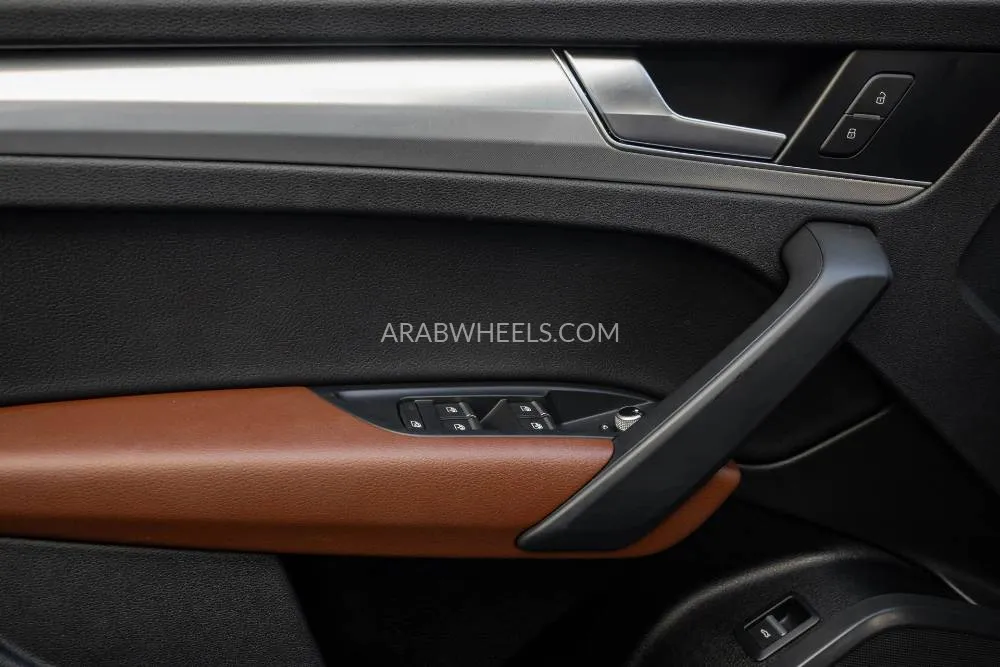 Audi Q5 2020 for Sale in Dubai Image-14