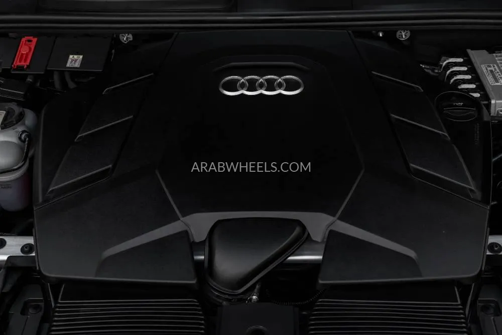 Audi Q7 2023 for Sale in Dubai Image-13
