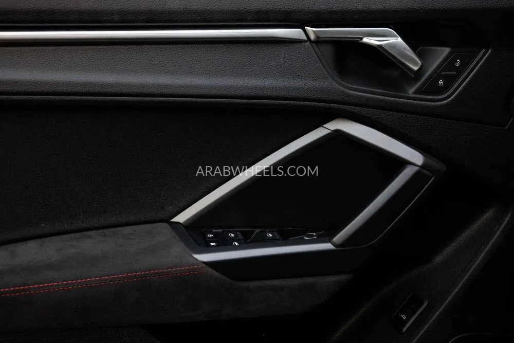 أودي RS Q3 2021 for Sale in دبي Image-14