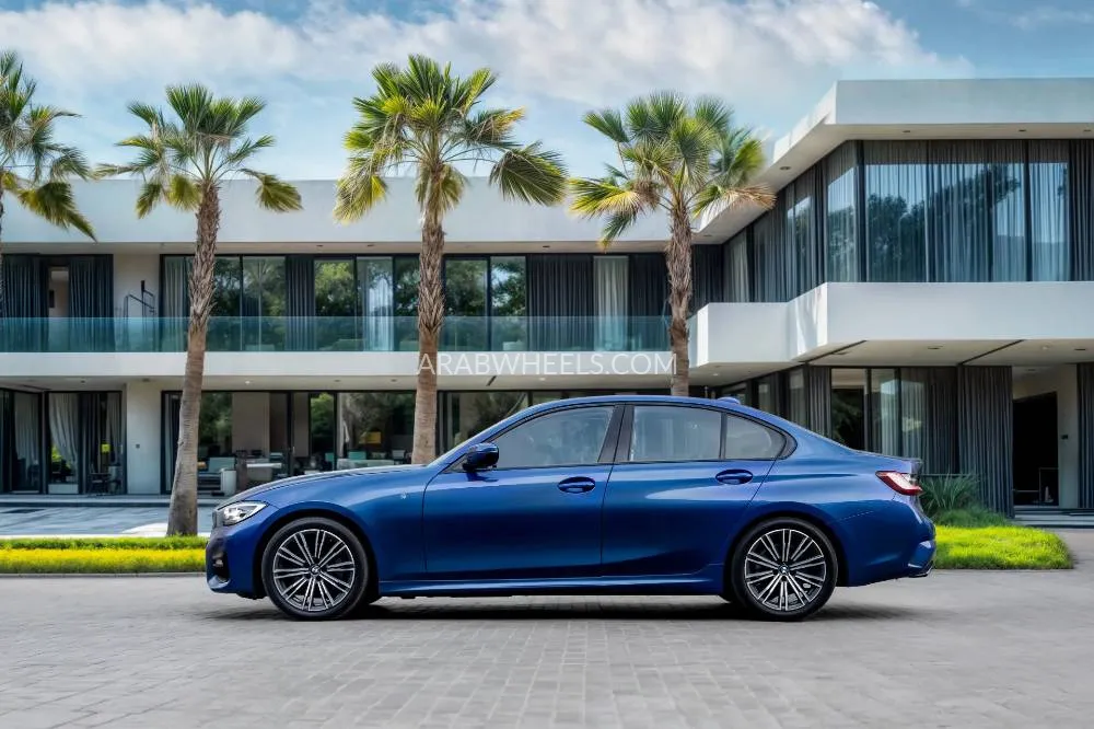 BMW 3 series 2020 for Sale in Dubai Image-2