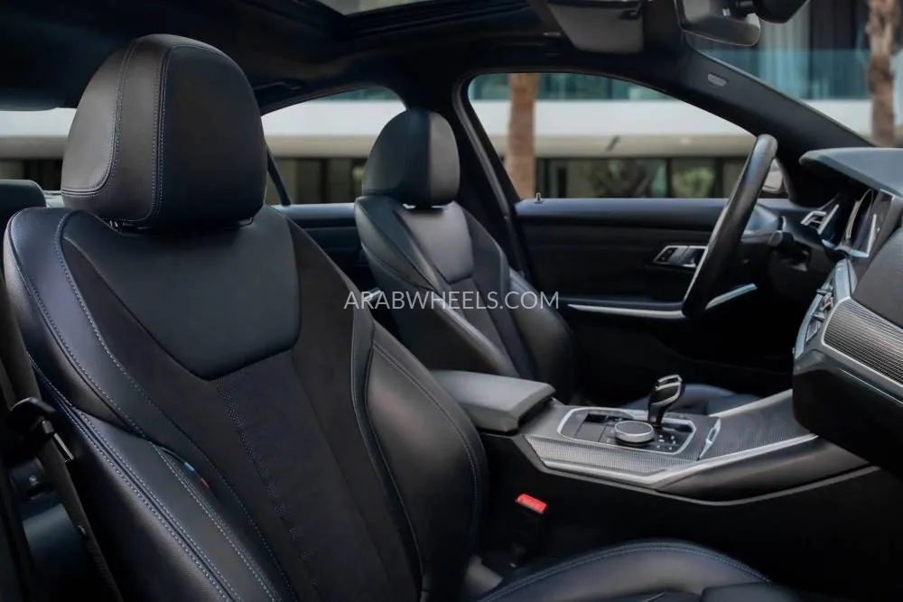 BMW 3 series 2020 for Sale in Dubai Image-11