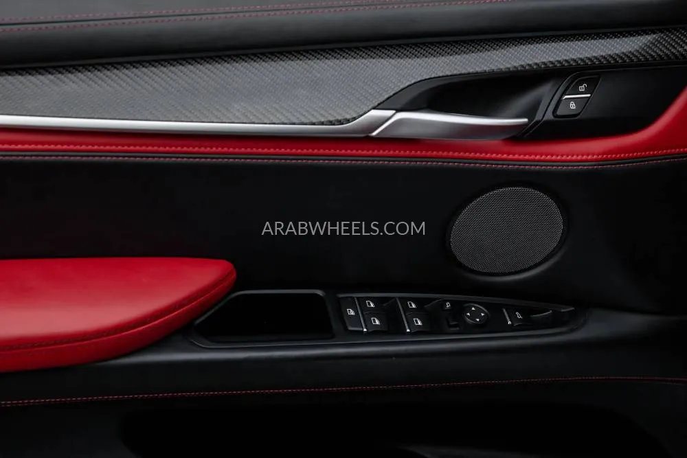 BMW X5 2018 for Sale in Dubai Image-15