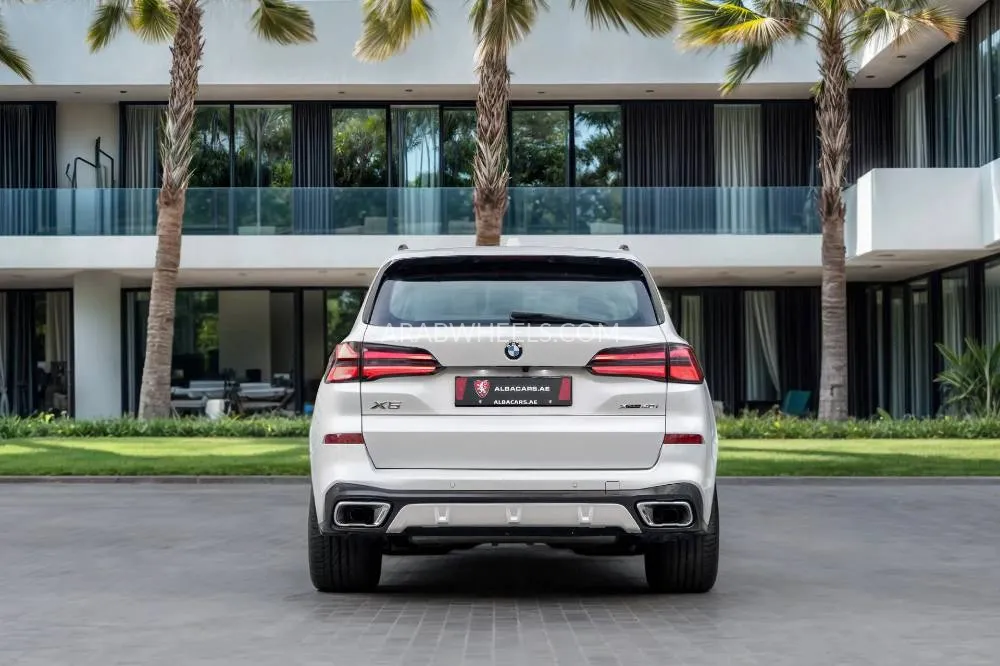 BMW X5 2024 for Sale in Dubai Image-5