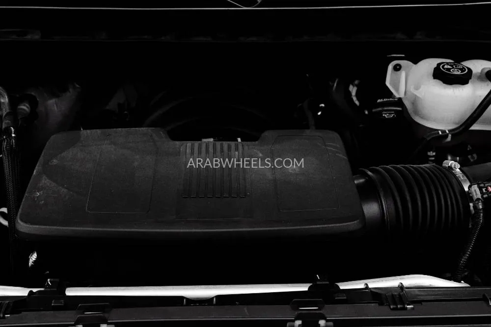 Cadillac Escalade 2022 for Sale in Dubai Image-18