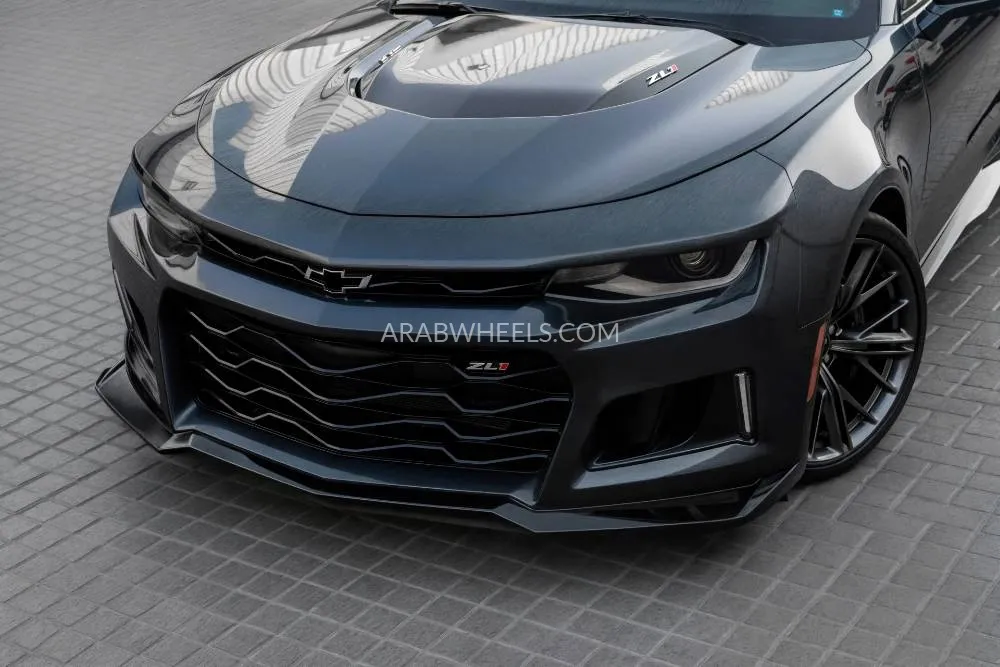 Chevrolet Camaro 2023 for Sale in Dubai Image-7