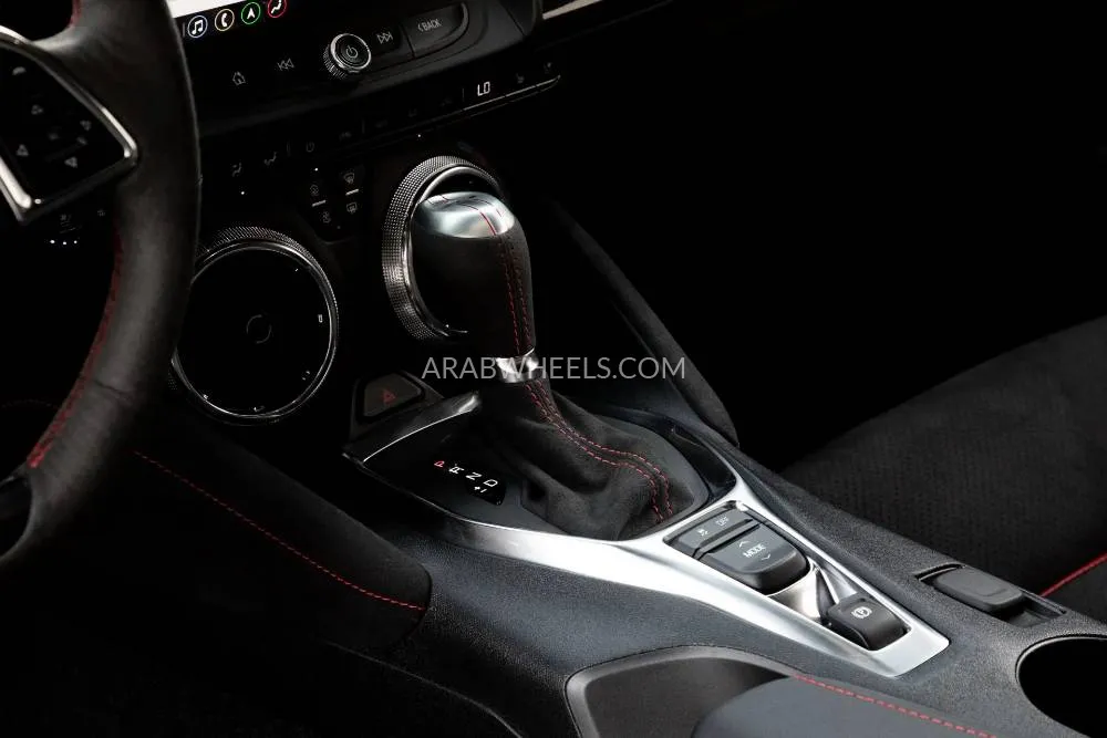 Chevrolet Camaro 2023 for Sale in Dubai Image-10