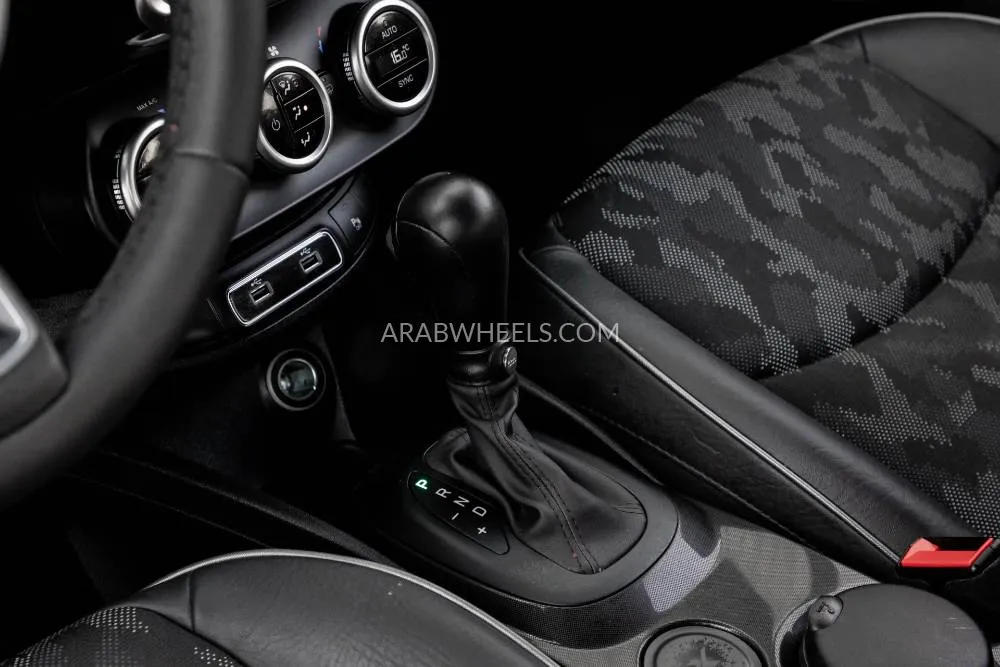 Fiat 500X 2022 for Sale in Dubai Image-10