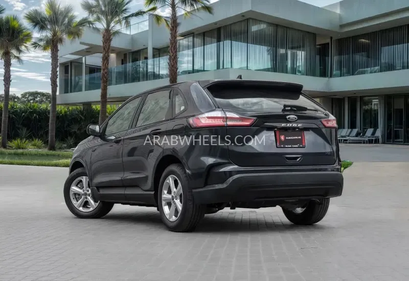 Ford Edge 2022 for Sale in Dubai Image-23