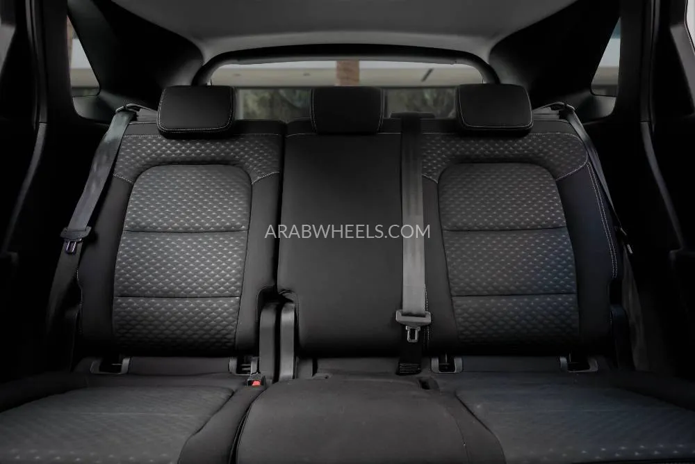 Ford Escape 2022 for Sale in Dubai Image-12