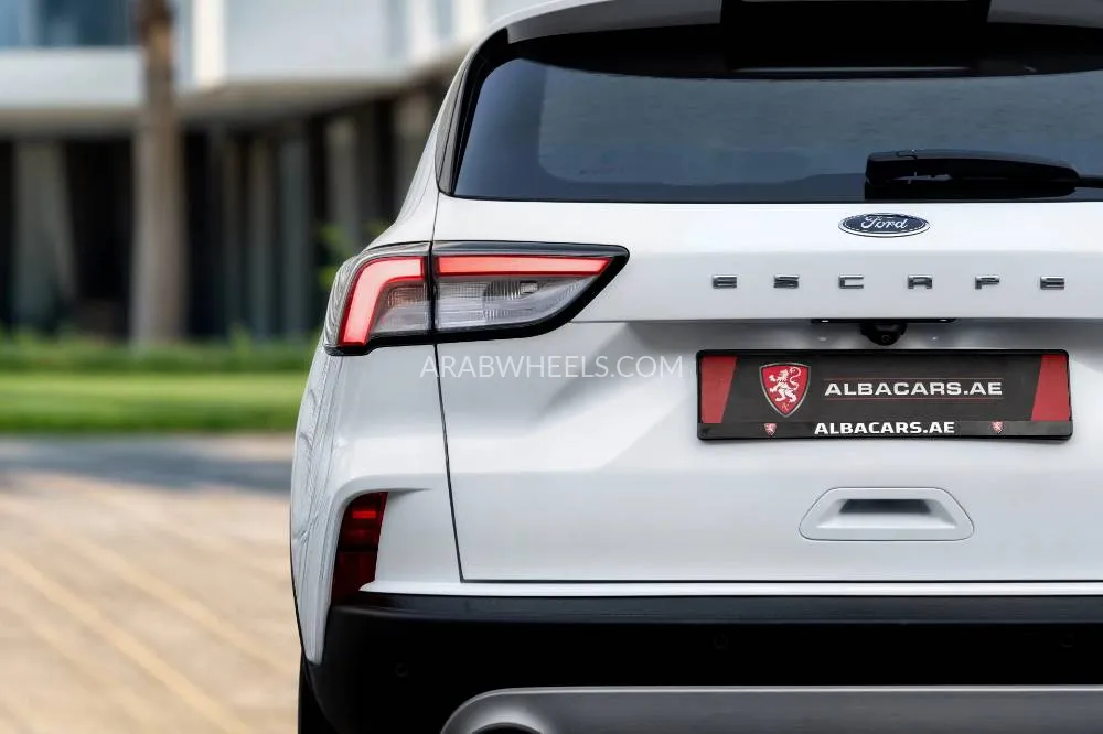 Ford Escape 2022 for Sale in Dubai Image-6