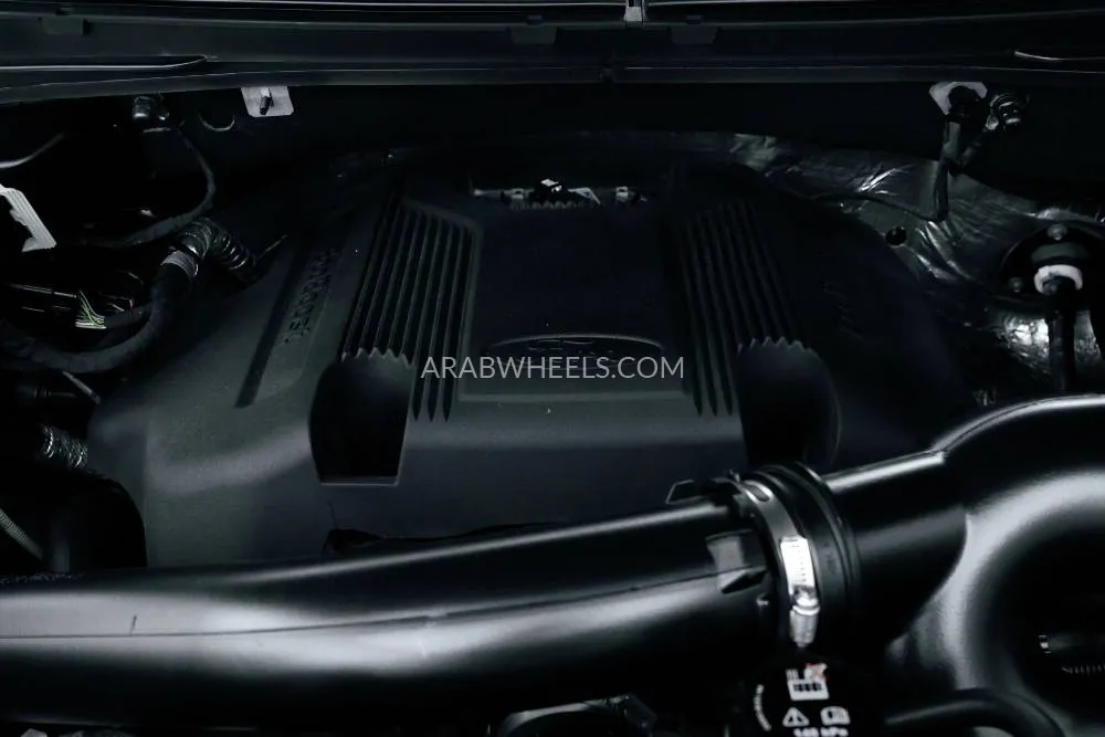 Ford Expedition 2020 for Sale in Dubai Image-16