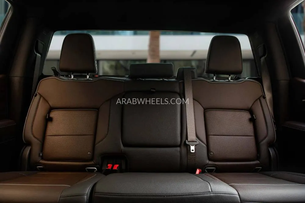 GMC Sierra 2025 for Sale in Dubai Image-11