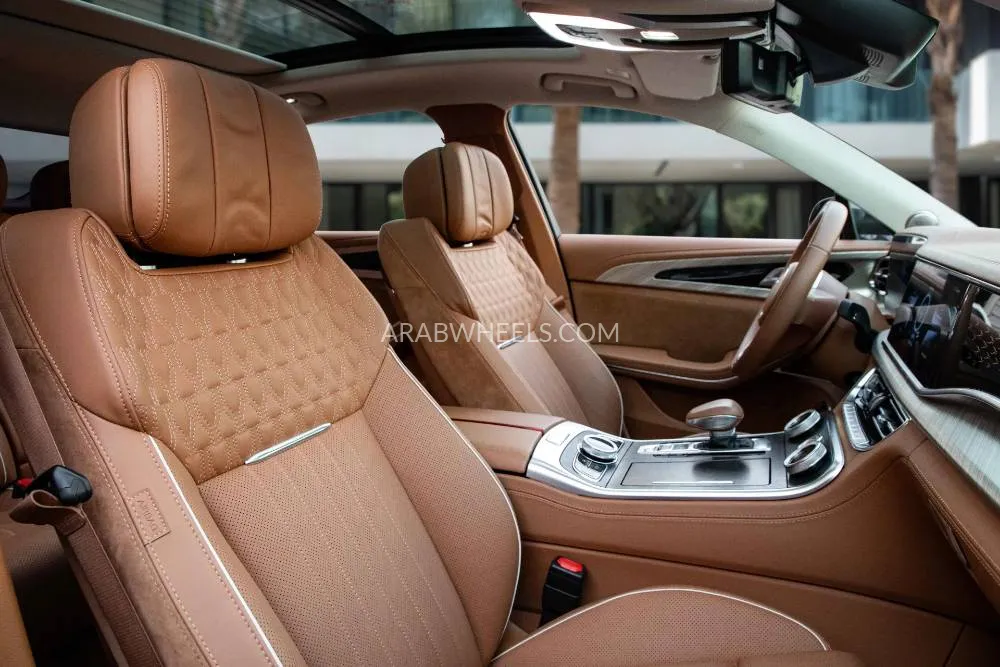 Hongqi H9 2023 for Sale in Dubai Image-11