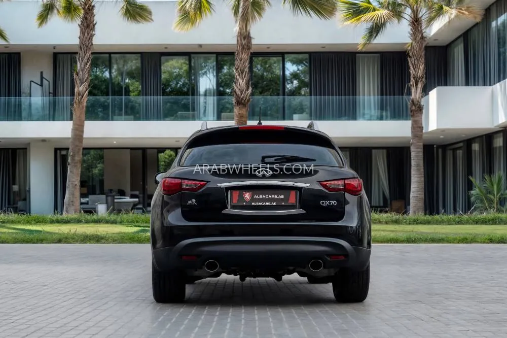Infiniti QX70 2019 for Sale in Dubai Image-21