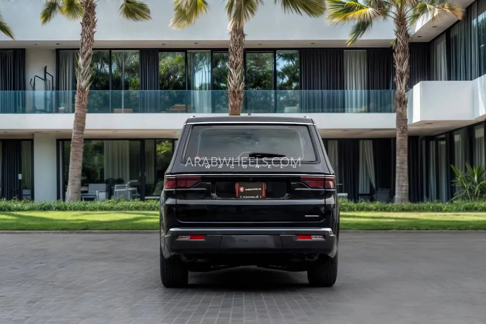 Jeep Grand Wagoneer 2022 for Sale in Dubai Image-22