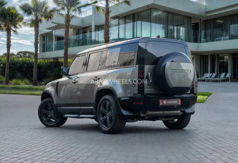Land Rover Defender 2024 for Sale in Dubai Image-3
