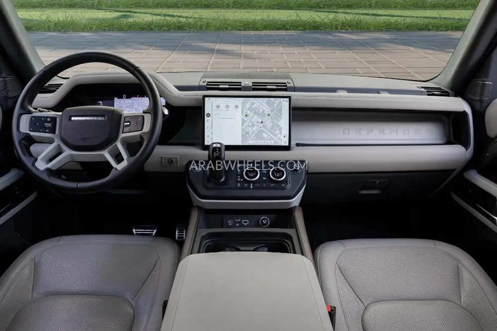Land Rover Defender 2024 for Sale in Dubai Image-8