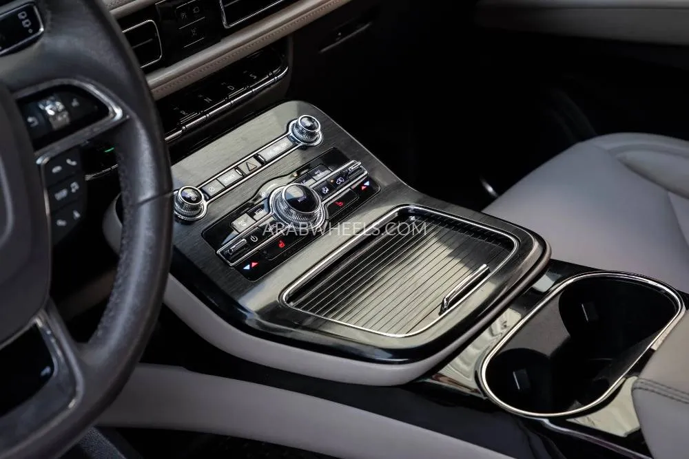 Lincoln Nautilus 2021 for Sale in Dubai Image-11