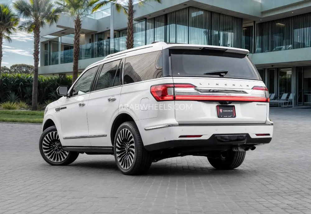 Lincoln Navigator 2021 for Sale in Dubai Image-21