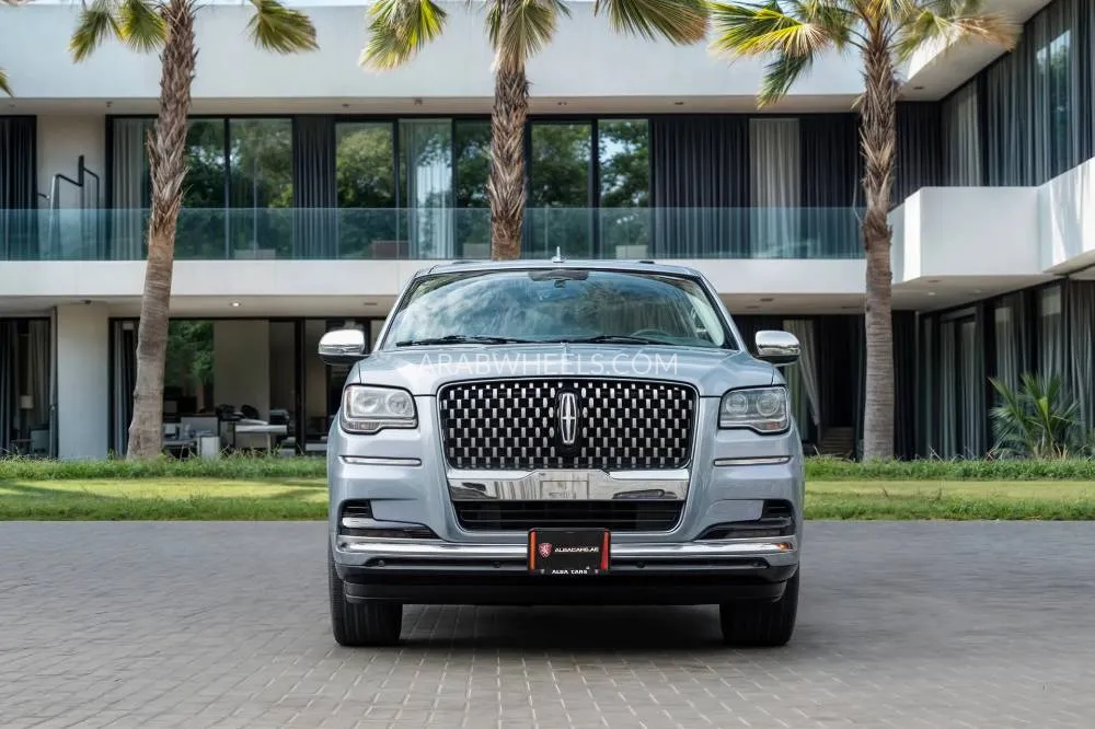 Lincoln Navigator 2023 for Sale in Dubai Image-22