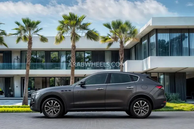 Maserati Levante 2022 for Sale in Dubai Image-23