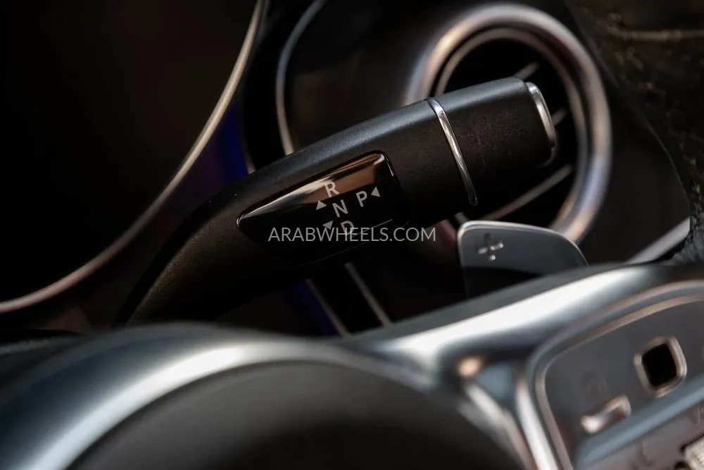 Mercedes Benz GLC Class 2021 for Sale in Dubai Image-10