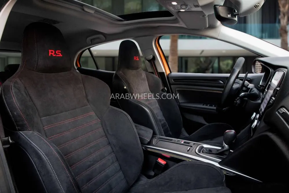 Renault Megane 2023 for Sale in Dubai Image-11