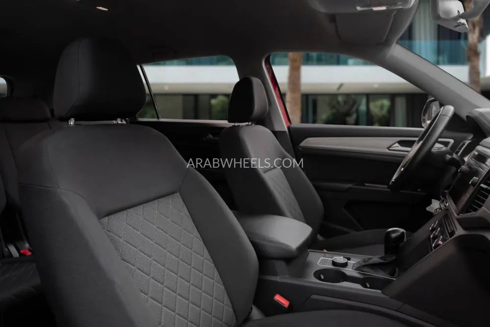 Volkswagen Teramont 2019 for Sale in Dubai Image-7