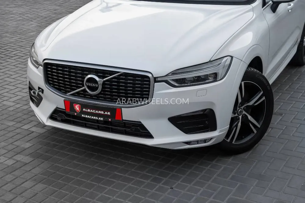 Volvo XC60 2019 for Sale in Dubai Image-6